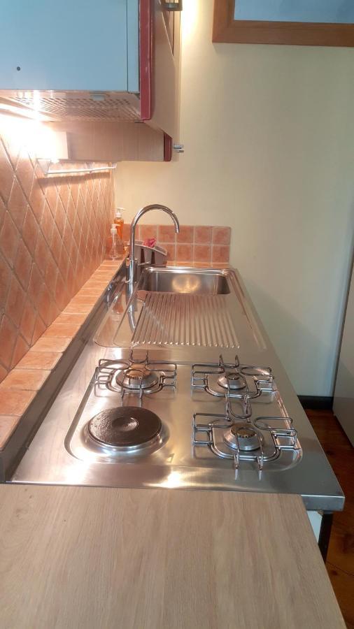 Monolocale In Centro A Verona Apartment ภายนอก รูปภาพ