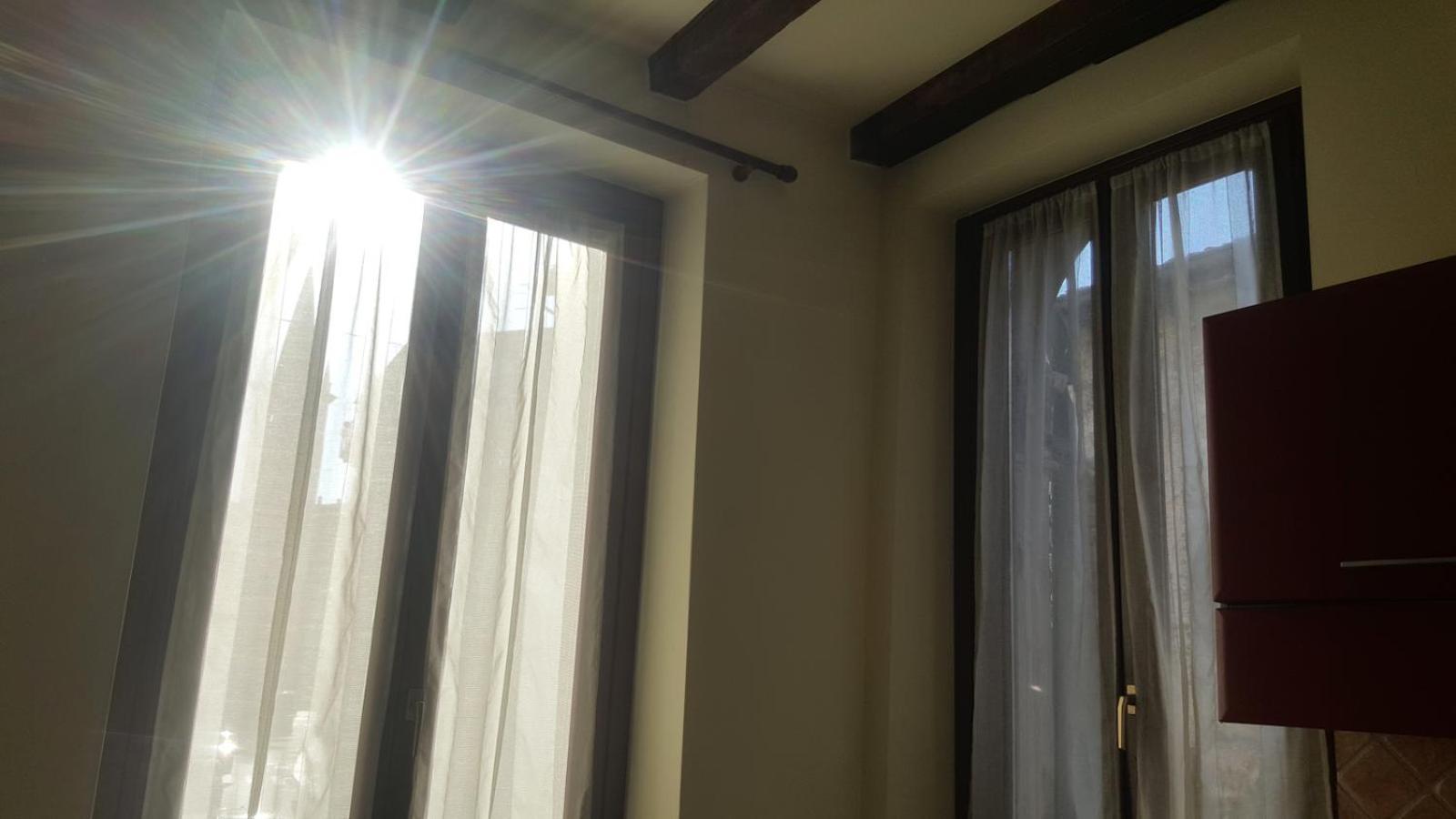 Monolocale In Centro A Verona Apartment ภายนอก รูปภาพ