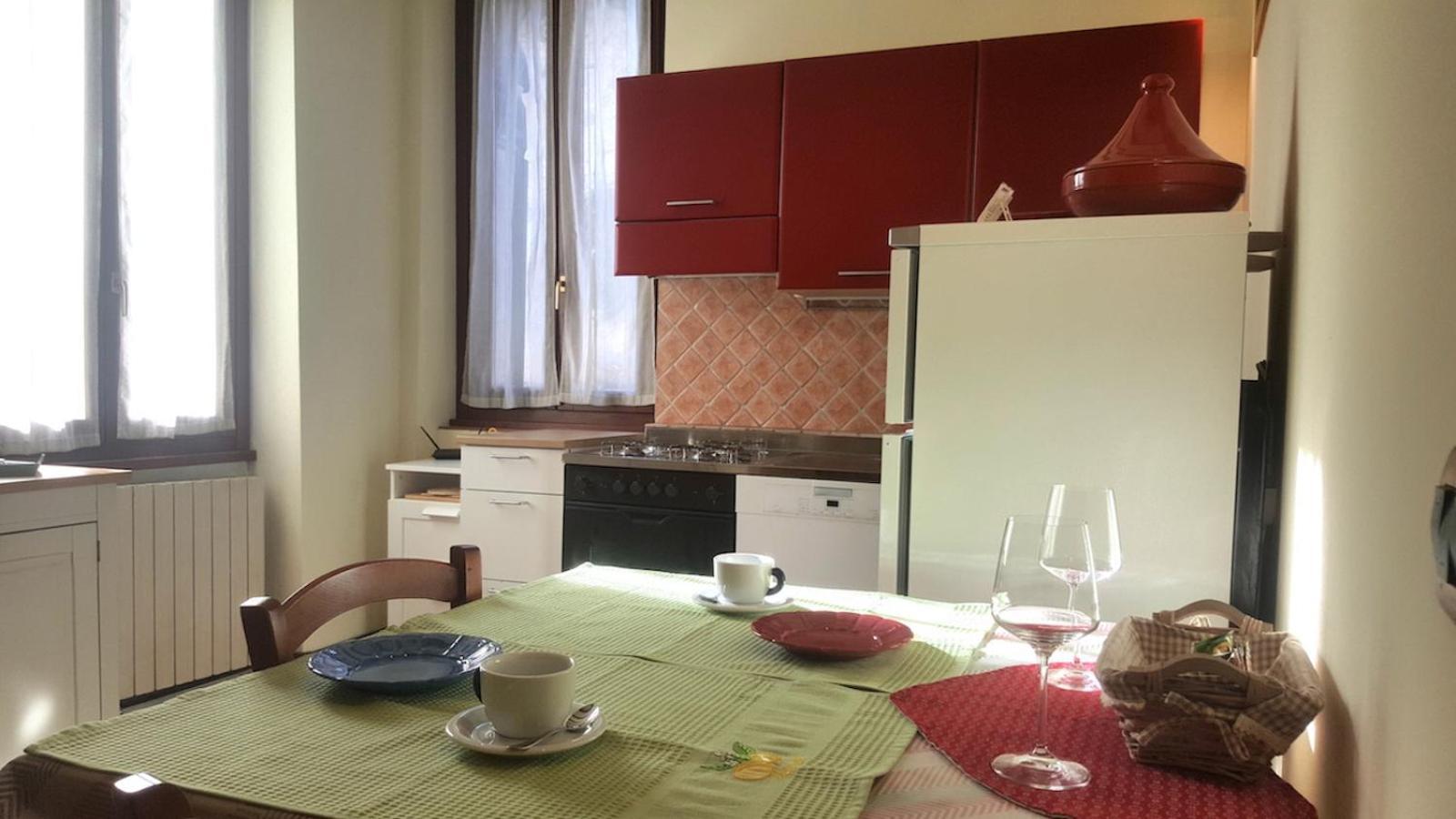 Monolocale In Centro A Verona Apartment ภายนอก รูปภาพ
