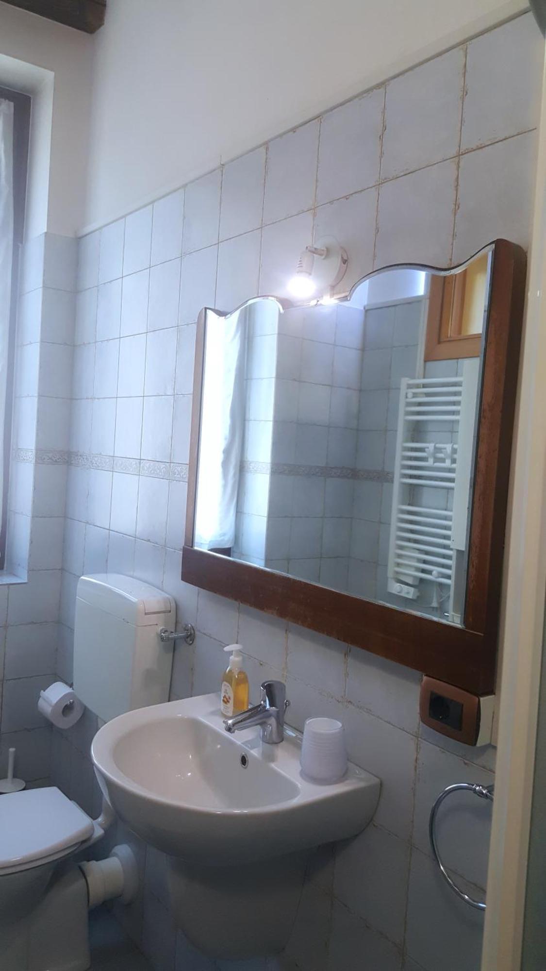 Monolocale In Centro A Verona Apartment ภายนอก รูปภาพ